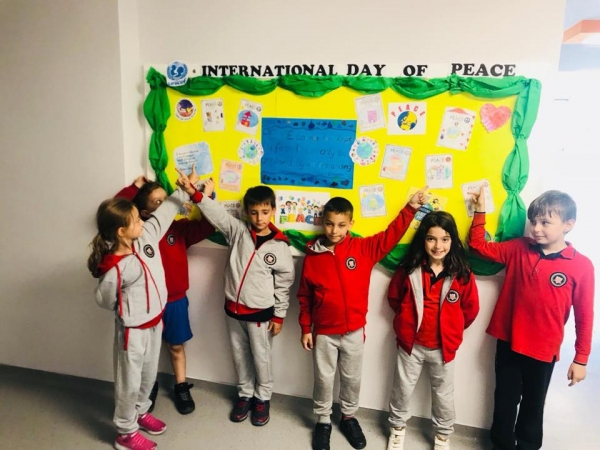 2nd grade students prepared a bulletin board and were informed about world peace day. Article 13